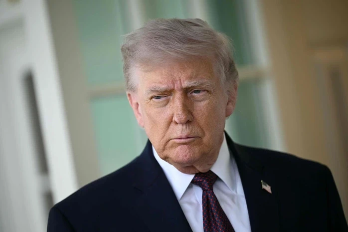 Ông Donald Trump chê đàm phán với Iran “nhàm chán”, liên lạc ngay với Israel Ông Donald Trump chê đàm phán với Iran “nhàm chán”, liên lạc ngay với Israel