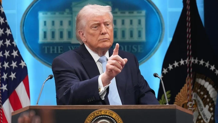 Ông Donald Trump tuyên bố Mỹ và Iran sẽ "hợp tác chặt chẽ" Ông Donald Trump tuyên bố Mỹ và Iran sẽ "hợp tác chặt chẽ"