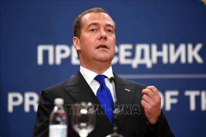 Ông Medvedev: ‘Tàu mẹ’ có thể mang hàng nghìn UAV sắp xuất hiện Ông Medvedev: ‘Tàu mẹ’ có thể mang hàng nghìn UAV sắp xuất hiện