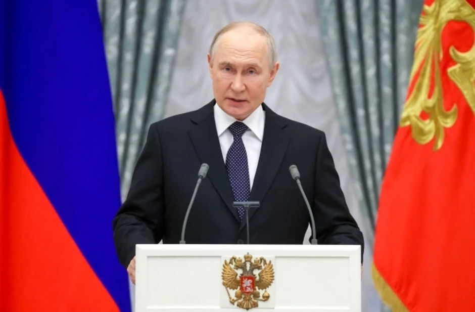 Ông Putin ra lệnh trả đũa Ukraine sau vụ tập kích trường học Lugansk Ông Putin ra lệnh trả đũa Ukraine sau vụ tập kích trường học Lugansk