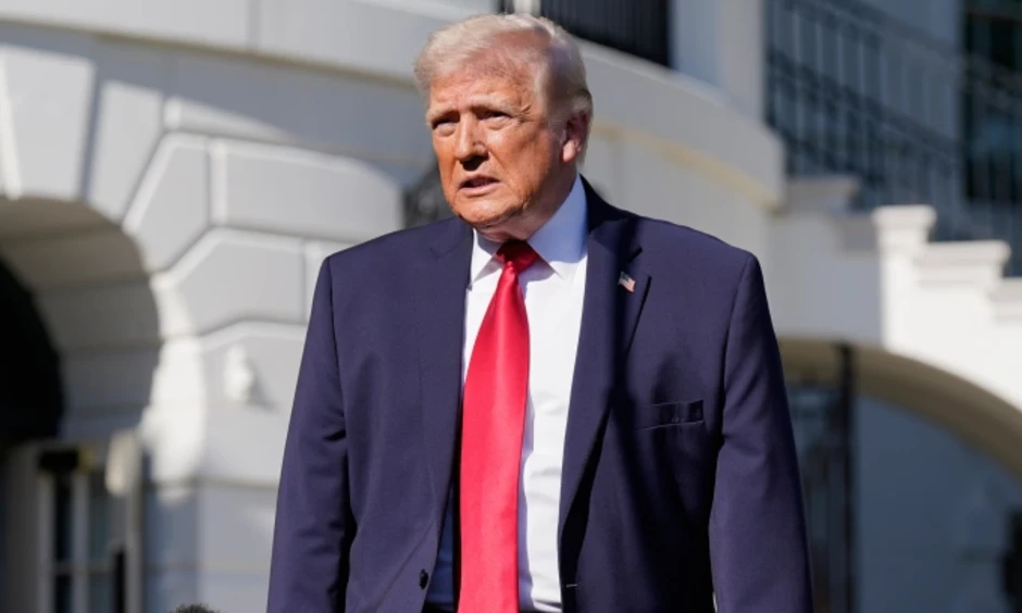 Ông Trump có thể đang cân nhắc tập kích quy mô nhỏ vào Iran Ông Trump có thể đang cân nhắc tập kích quy mô nhỏ vào Iran