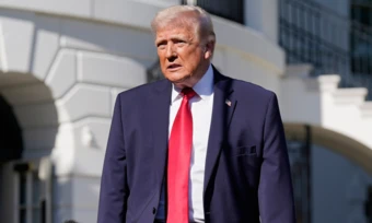 Ông Trump có thể đang cân nhắc tập kích quy mô nhỏ vào Iran