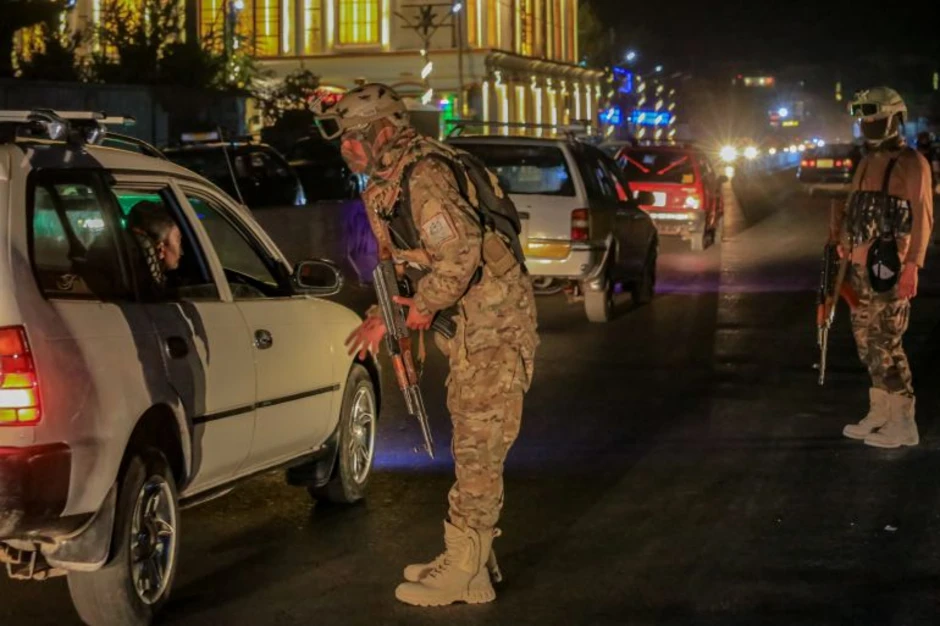 Pakistan công khai tuyên bố "chiến tranh với Afghanistan" Pakistan công khai tuyên bố "chiến tranh với Afghanistan"