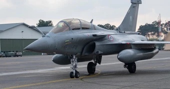 Pháp khởi động dự án tiêm kích thế hệ 6 và 'Siêu Rafale' của riêng mình