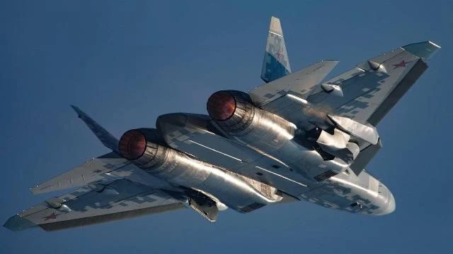 Phi công nói về tiêm kích Su-57 phiên bản thiết kế mới