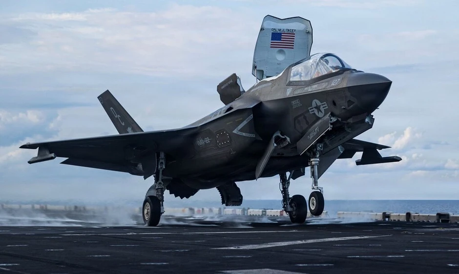 Quân đội Mỹ nhận loạt F-35 không có radar Quân đội Mỹ nhận loạt F-35 không có radar
