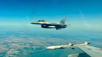 Romania tốn hơn 1,7 triệu USD để hạ 3 'UAV Nga'