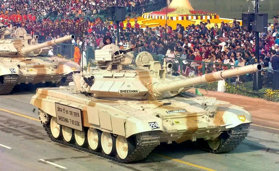Sự kết thúc thời kỳ thống trị của T-90S khi đối thủ FRCV phá vỡ khuôn mẫu? Sự kết thúc thời kỳ thống trị của T-90S khi đối thủ FRCV phá vỡ khuôn mẫu?