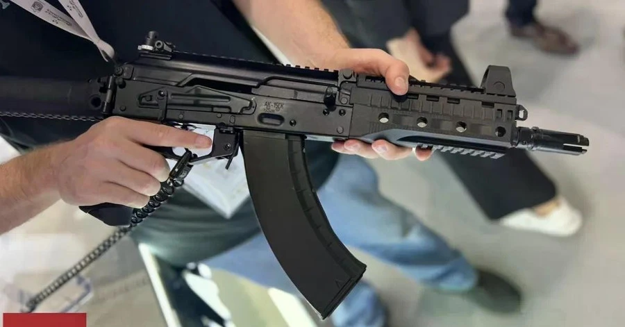 Súng trường nhỏ gọn AK-15K và AK-19K sắp có hợp đồng lớn? Súng trường nhỏ gọn AK-15K và AK-19K sắp có hợp đồng lớn?