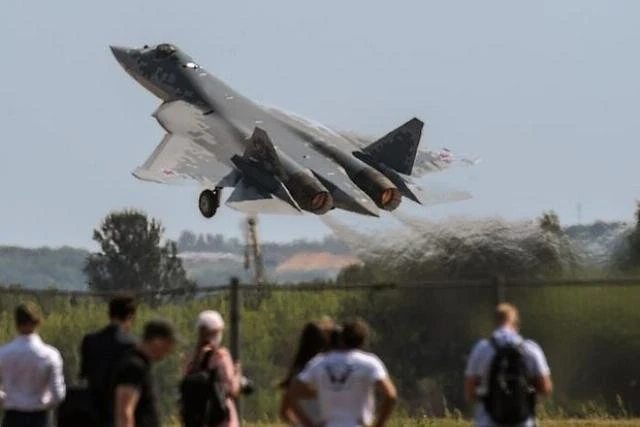 Tham mưu trưởng Không quân Ấn Độ nói về hợp đồng mua sắm Su-57 Tham mưu trưởng Không quân Ấn Độ nói về hợp đồng mua sắm Su-57