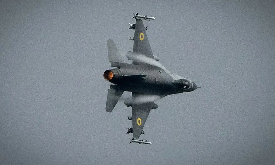 Tiêm kích F-16 Ukraine rơi khi đánh chặn mục tiêu Nga Tiêm kích F-16 Ukraine rơi khi đánh chặn mục tiêu Nga