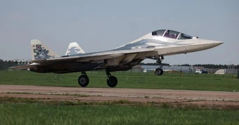 Tiêm kích Su-57 hai chỗ ngồi sẽ thay đổi chiến thuật không chiến thế nào?
