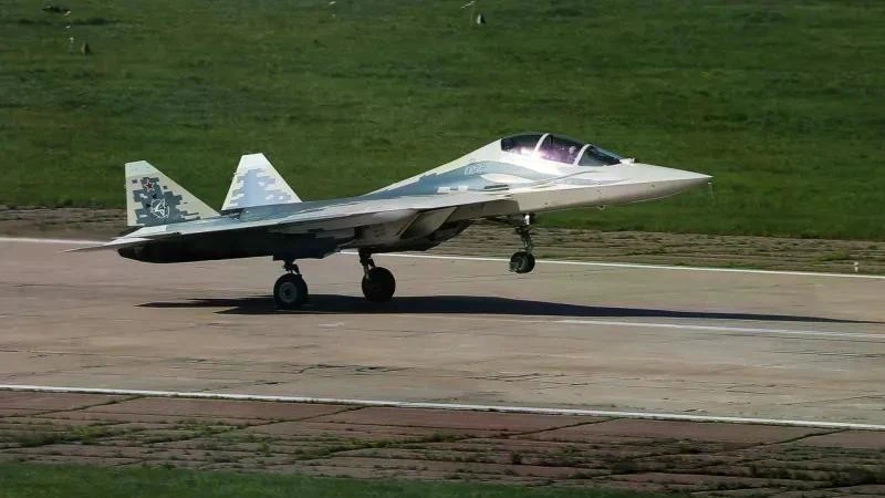 Tiêm kích Su-57 hai chỗ ngồi sẽ thay đổi chiến thuật không chiến thế nào? Tiêm kích Su-57 hai chỗ ngồi sẽ thay đổi chiến thuật không chiến thế nào?