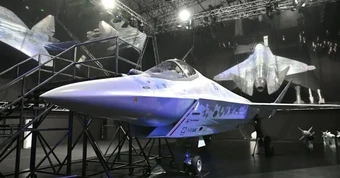 Tiêm kích tàng hình hạng nhẹ Su-75 trực tiếp thách thức F-35