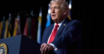 Tổng thống Mỹ Donald Trump đưa ra cảnh báo nóng cho Iran