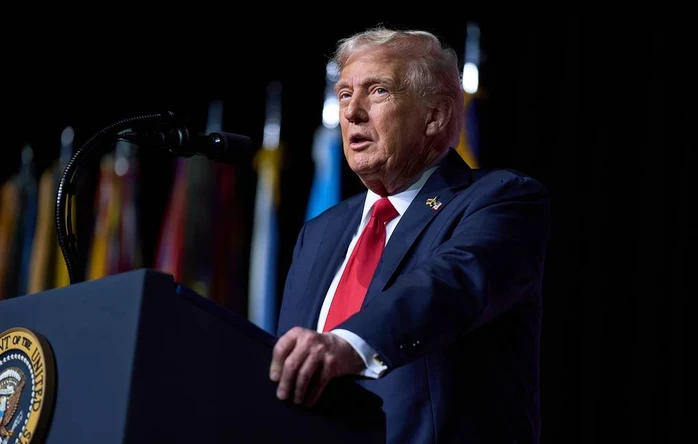 Tổng thống Mỹ Donald Trump đưa ra cảnh báo nóng cho Iran Tổng thống Mỹ Donald Trump đưa ra cảnh báo nóng cho Iran