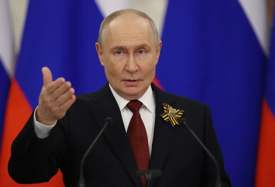 Tổng thống Putin ký luật điều quân đội hỗ trợ công dân bị bắt ở nước ngoài Tổng thống Putin ký luật điều quân đội hỗ trợ công dân bị bắt ở nước ngoài