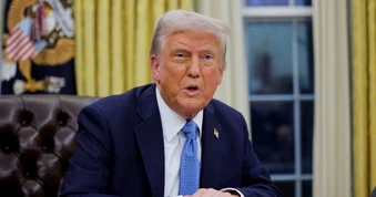 Tổng thống Trump: Hàng loạt tàu rỗng đang tới Mỹ để nhập dầu, khí