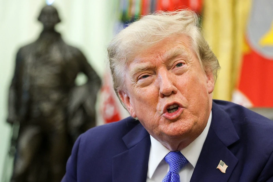Tổng thống Trump lần đầu thừa nhận Mỹ thiếu nguồn cung vũ khí tối tân