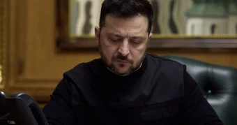 Tổng thống Ukraine nói gì khi điện đàm với ông Donald Trump?