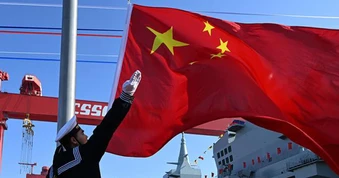 Trung Quốc đóng thứ vũ khí chưa từng có trong lịch sử loài người