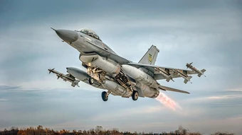 Tướng Mỹ: Tiêm kích F-16 Ukraine từng hạ chiến đấu cơ Nga