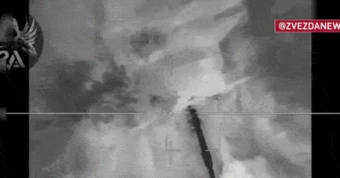 UAV Nga bắn cháy pháo tự hành Paladin và hàng loạt khí tài của Ukraine