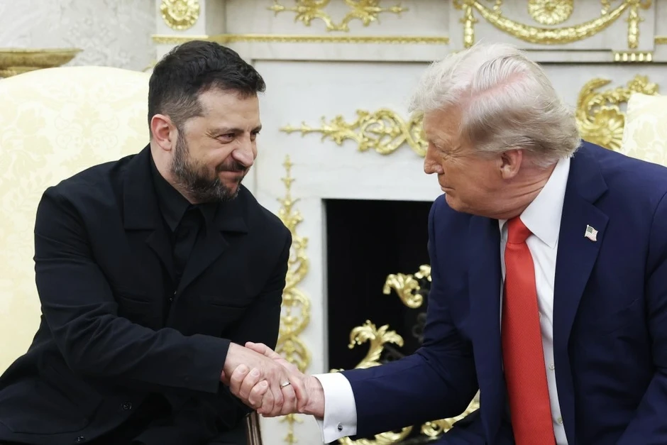 Ukraine quyết tâm thuyết phục Mỹ cho Starlink "vươn sóng" sang Nga Ukraine quyết tâm thuyết phục Mỹ cho Starlink "vươn sóng" sang Nga