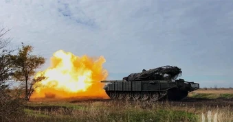Ukraine tăng lương cho binh sĩ, hút thêm người nước ngoài vào quân đội
