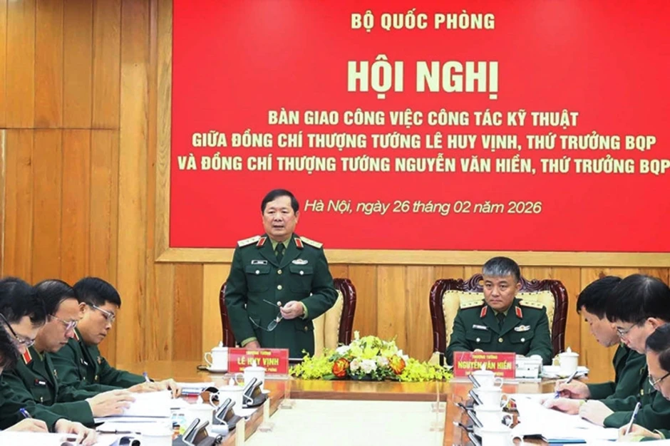 4 Thượng tướng quân đội thôi giữ chức vụ Thứ trưởng Bộ Quốc phòng 4 Thượng tướng quân đội thôi giữ chức vụ Thứ trưởng Bộ Quốc phòng