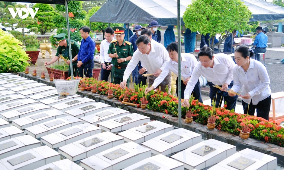 An Giang, Đồng Tháp đẩy nhanh lấy mẫu ADN, xác định danh tính liệt sĩ