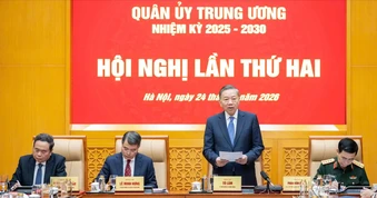 Bảo vệ Tổ quốc từ sớm, từ xa phải bắt đầu từ nhận diện sớm, dự báo xa và hành động trước