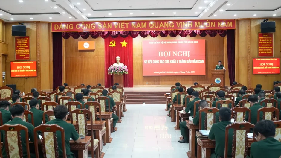 Biên phòng TPHCM: Đẩy mạnh chuyển đổi số, nâng cao chất lượng kiểm soát xuất nhập cảnh Biên phòng TPHCM: Đẩy mạnh chuyển đổi số, nâng cao chất lượng kiểm soát xuất nhập cảnh