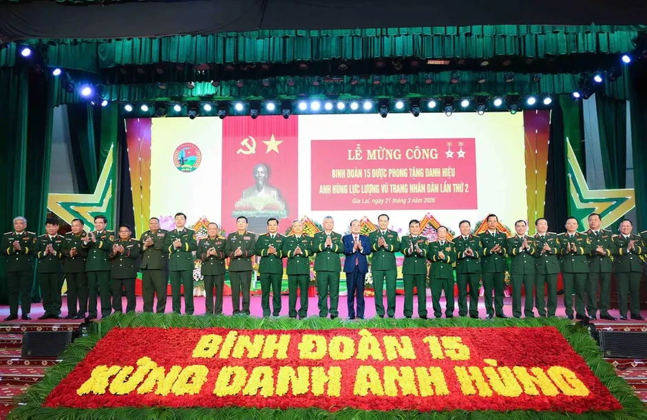 Binh đoàn 15 được phong tặng danh hiệu Anh hùng Lực lượng vũ trang nhân dân lần thứ hai
