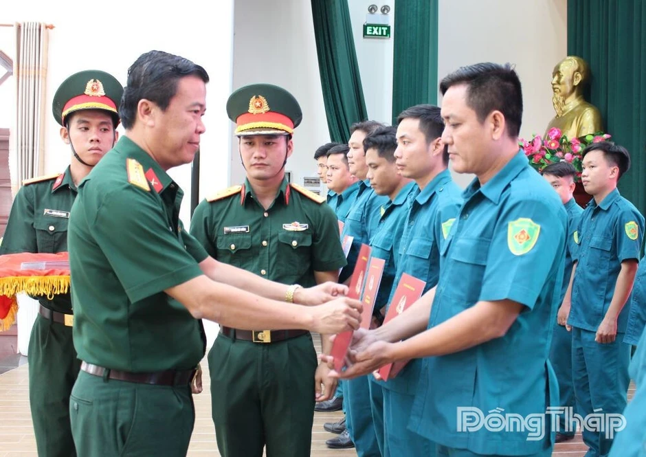 Bộ Quốc phòng: Xét duyệt, tuyển dụng cán bộ vào Ban Chỉ huy quân sự cấp xã