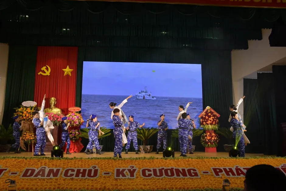Bộ tư lệnh Vùng Cảnh sát biển 3 đón nhận Bằng khen của Thủ tướng Bộ tư lệnh Vùng Cảnh sát biển 3 đón nhận Bằng khen của Thủ tướng