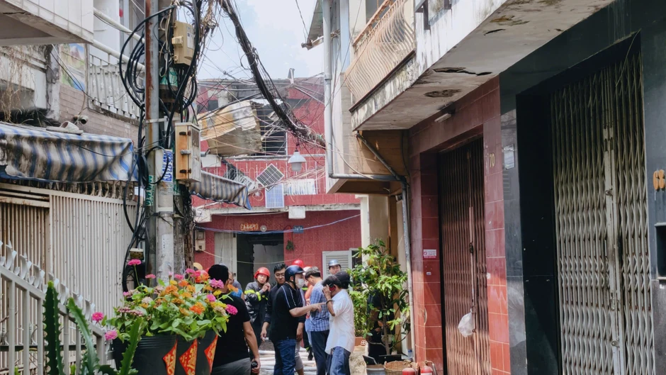 Cháy dãy nhà trong hẻm sâu ở TP.HCM Cháy dãy nhà trong hẻm sâu ở TP.HCM