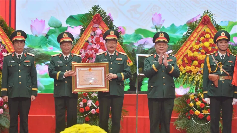Công tác tư tưởng “đi trước, mở đường” nhằm thống nhất nhận thức và hành động toàn quân