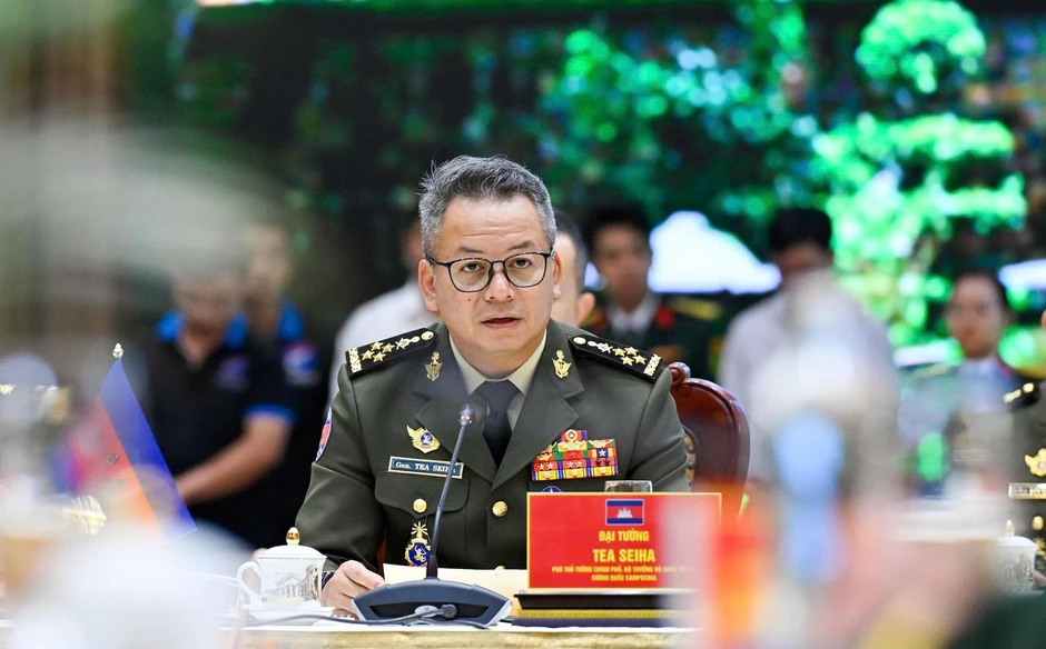 Cuộc gặp giữa Phó Thủ tướng, Bộ trưởng Quốc phòng Việt Nam - Lào - Campuchia Cuộc gặp giữa Phó Thủ tướng, Bộ trưởng Quốc phòng Việt Nam - Lào - Campuchia