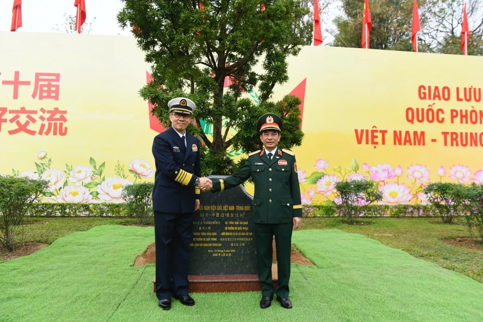 Đại tướng Phan Văn Giang chủ trì lễ đón Bộ trưởng Bộ Quốc phòng Trung Quốc