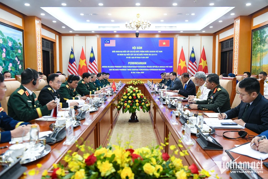 Đại tướng Phan Văn Giang chủ trì lễ đón Bộ trưởng Quốc phòng Malaysia