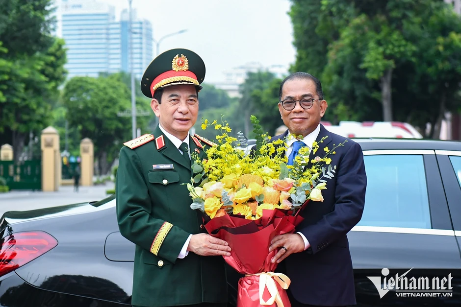 Đại tướng Phan Văn Giang chủ trì lễ đón Bộ trưởng Quốc phòng Malaysia