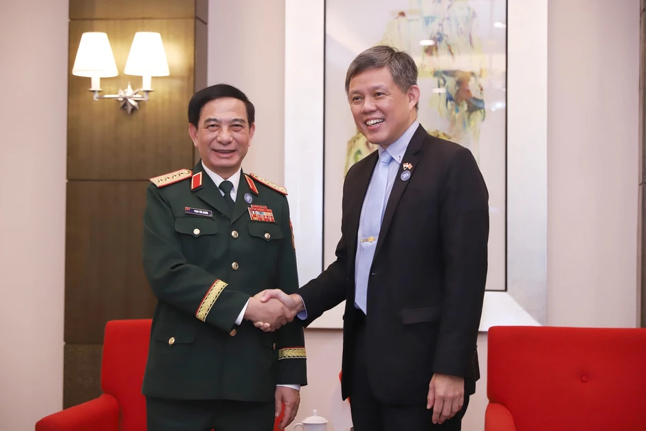 Đại tướng Phan Văn Giang gặp Phó Chủ tịch Quân ủy Trung ương Trung Quốc Đại tướng Phan Văn Giang gặp Phó Chủ tịch Quân ủy Trung ương Trung Quốc