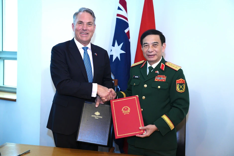 Đại tướng Phan Văn Giang mời Australia dự Triển lãm quốc phòng tại Việt Nam Đại tướng Phan Văn Giang mời Australia dự Triển lãm quốc phòng tại Việt Nam