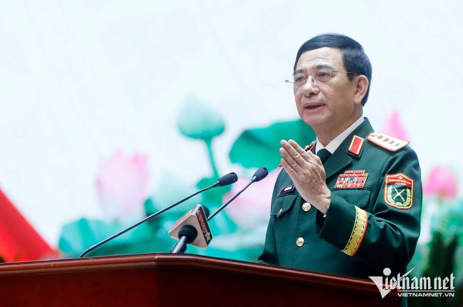 Đại tướng Phan Văn Giang: Sẵn sàng thương mại sản phẩm khoa học, kể cả tên lửa, xe tăng Đại tướng Phan Văn Giang: Sẵn sàng thương mại sản phẩm khoa học, kể cả tên lửa, xe tăng