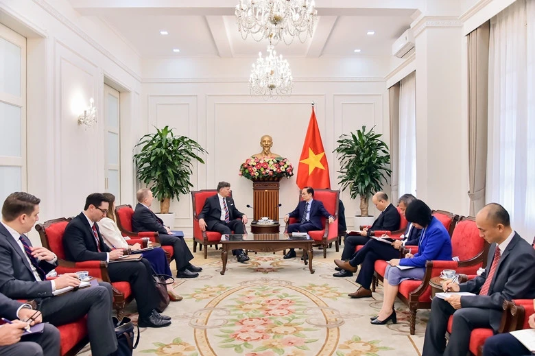 Đề nghị Mỹ sớm đưa Việt Nam ra khỏi danh sách kiểm soát xuất khẩu D1, D3 Đề nghị Mỹ sớm đưa Việt Nam ra khỏi danh sách kiểm soát xuất khẩu D1, D3