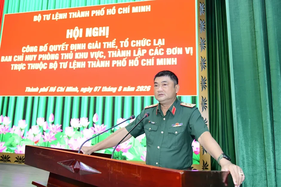 Giải thể, tổ chức lại Ban Chỉ huy phòng thủ khu vực trực thuộc Bộ Tư lệnh TPHCM