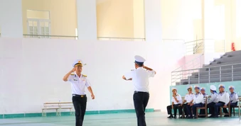 Học viện Hải quân kiểm tra kết thúc tập huấn điều lệnh đội ngũ