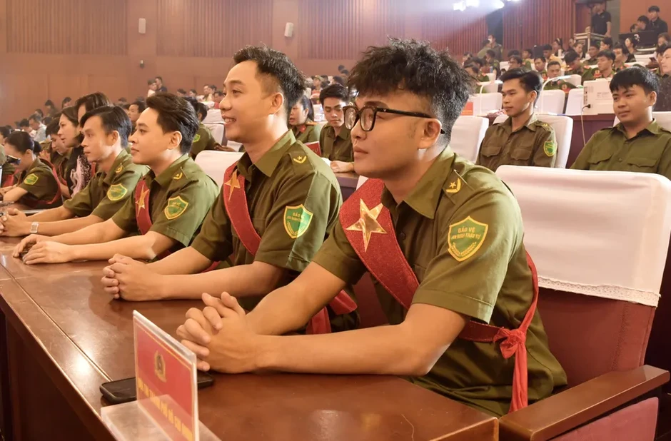 Hội thi Lực lượng bảo vệ an ninh, trật tự ở cơ sở khu vực phía Nam Hội thi Lực lượng bảo vệ an ninh, trật tự ở cơ sở khu vực phía Nam