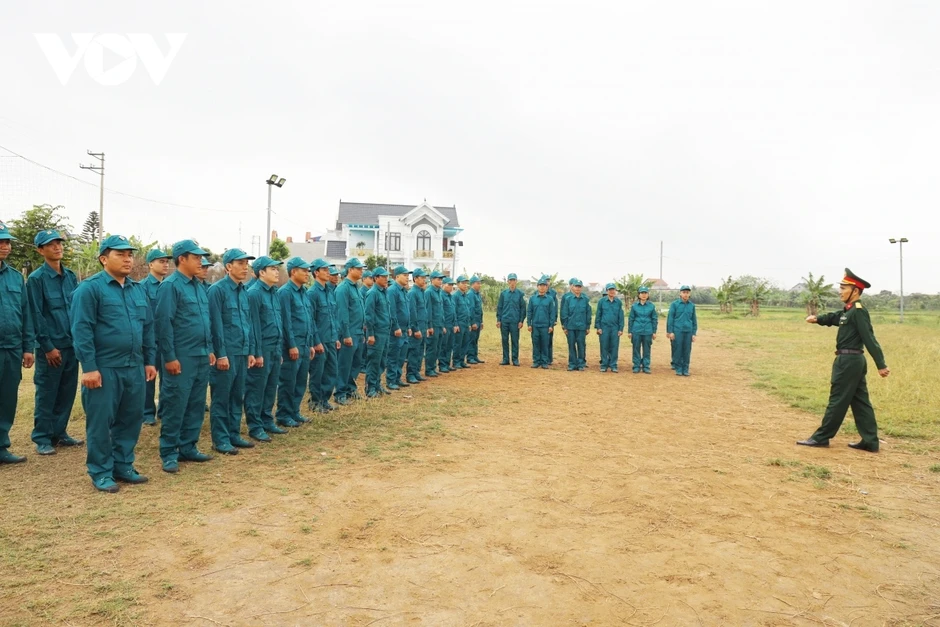 Nâng cao chất lượng huấn luyện dân quân tự vệ